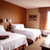 Отель Hampton Inn & Suites Flagstaff, фото 10