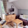 Отель Impeccable 3-bed Cottage in Beaworthy, фото 9