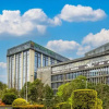 Отель YInhuang Holiday Hotel, фото 1