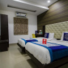 Отель OYO 9405 Hotel Stay Home, фото 18