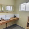 Отель Ultra Modern 2 Bedroomed Apartment - 2082, фото 10