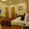 Отель Fabhotel Bharat Continental, фото 7
