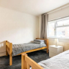Отель B-ham 20 mins, 10 Beds, M6 J10, Free Secure Onsite Parking, фото 4