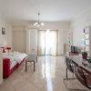 Отель Fotomara sunny and colourful apartment with view, фото 14