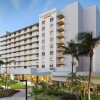 Отель Courtyard by Marriott Miami Airport в Майами