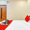 Отель OYO 70047 Hotel Night Eye, фото 12