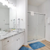 Отель Spacious and Lovely 3BD Unit With Balcony, Close to the Convention Center #3vc309, фото 9