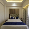 Отель StayBird Divine Suites Business Hotel, фото 8