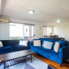 Отель Roomy & Light-filled Apartment, Central Location, фото 2
