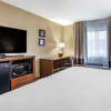 Отель Comfort Inn Moline - Quad Cities, фото 2