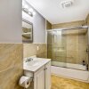 Отель The Vacation Spot! 2bd Apartment Steps Away From the Convention Center, фото 9