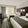 Отель Days Inn by Wyndham Victoria Airport Sidney, фото 3