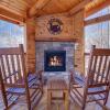 Отель Lasting Impressions, 3 Bedroom, Hot Tub, Fireplace, Pets, WiFi, Sleeps 12, фото 2