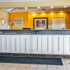 Отель Econo Lodge, фото 2