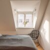 Отель Sanders Boulevard - Cute 2-bdr Apt By the Canal, фото 4