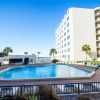 Отель Top of the Gulf Beach Resort by Panhandle Getaways, фото 9