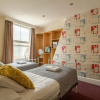 Отель INNit Rooms - Upper Rock, фото 2