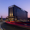 Отель Premier Inn Dubai Dragon Mart, фото 1