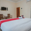 Отель RedDoorz near Ringroad City Walks Medan, фото 4