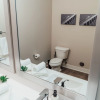 Отель Bright Stylish 2BR Apt in Oak Brook, фото 13
