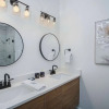 Отель Amazing Indeed 3BR Only 5 Minutes From Downtown, фото 13