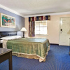 Отель Travelodge by Wyndham North Richland Hills, фото 4