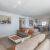 Отель Gold Sands Beach Apartment, фото 4