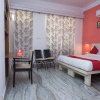 Отель OYO 13224 Home Modern Stay Ambamata Scheme, фото 3