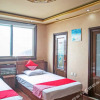 Отель Zhongyi Hostel, фото 11
