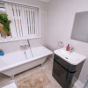 Отель Inviting 2-bed House in Afan Forest Port Talbot, фото 10