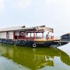 Отель Oyo 25089 Gold River Indraprastha Houseboat, фото 21