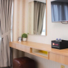 Отель Warm And Homey Studio Apartment At Springlake Summarecon Bekasi, фото 16