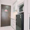 Отель Restful And Well Furnished Studio Transpark Bintaro Apartment, фото 4