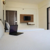 Отель OYO 28029 Living Luxurious Studio Rooms, фото 5