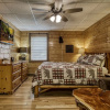 Отель Ern858 - Eagles On High - Great Location! Close To All The Action! 3 Bedroom Cabin by RedAwning, фото 8
