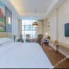 Отель Yicheng Lanbowan Hotspring Holiday Hotel, фото 14