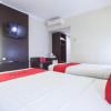 Отель RedDoorz Plus @ Surabaya City Center, фото 20