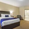 Отель Quality Inn & Suites, фото 29