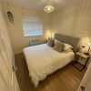 Отель Charming 2-bed Apartment in Danbury, Essex, фото 20