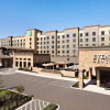 Отель Embassy Suites by Hilton San Antonio Brooks Hotel & Spa, фото 20