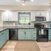 Отель Pocono Escape - Cozy 5br - Sauna-billiard 5 Bedroom Home by RedAwning, фото 10