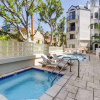 Отель Gorgeous LA LA Land Beverly Hills 2BR - Fast Wifi - Free Parking! (BW2), фото 12