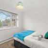 Отель Beautiful 2 Bed Flat in Barnet, фото 6