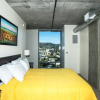 Отель Hollywood Supreme Apartment, фото 1