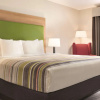 Отель Country Inn & Suites by Radisson, Greensboro, NC, фото 23
