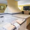 Отель Quality Inn & Suites Sun Prairie Madison East, фото 21