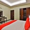 Отель Oyo 297 Devoli Casa Furnished Suites, фото 18