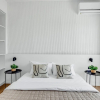 Отель Sanders Arch - Jolly Family Apt w Balcony, фото 14