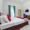 Отель OYO 90135 Saujana Villa Cherok Paloh, фото 16