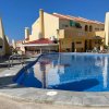 Отель Luxury Apartment fronte piscina Mareverde A&V Costa Adeje в Адехе